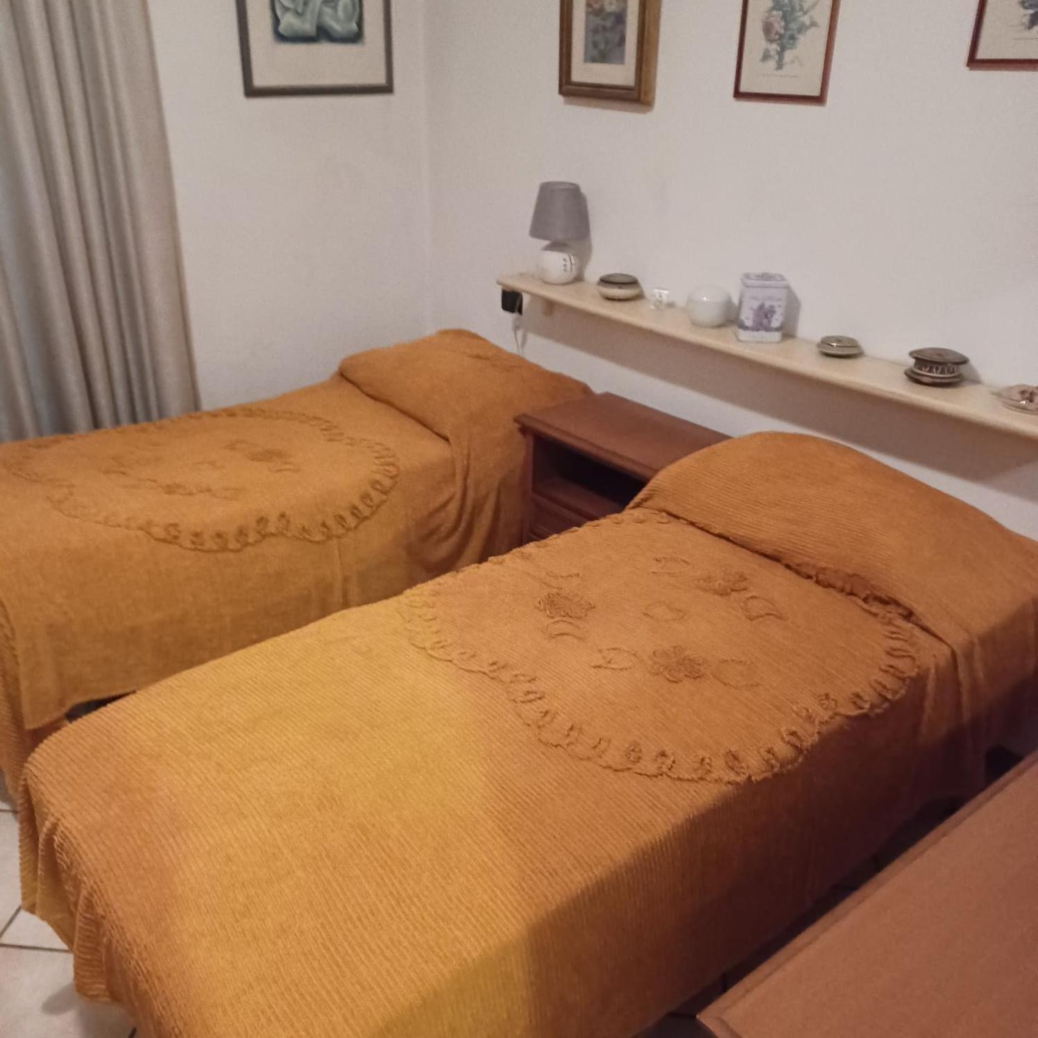 Апартаменты La Siesta Новара Экстерьер фото